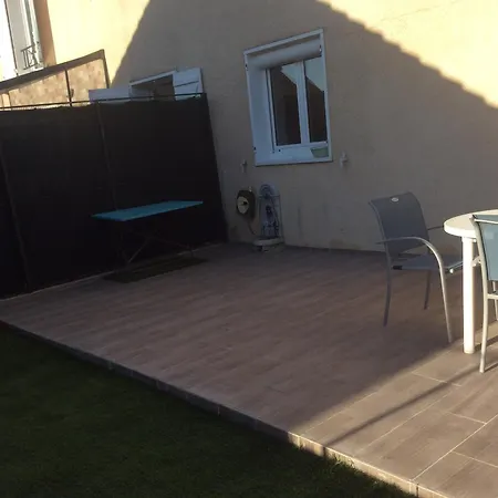 Séjour chez l'habitant Chambre Privee Dans Maison En Colocation Roissy-en-France