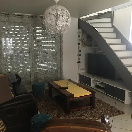 Séjour chez l'habitant Chambre Privee Dans Maison En Colocation